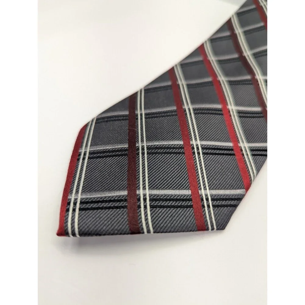 Pronto Uomo Tartan Gray/Red 100% Silk Pointed Classic Necktie Tie‎